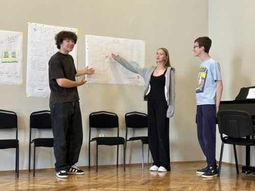 teatr stary 8b 12