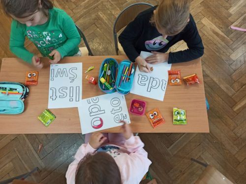 swietlicowe prace plastyczne 11