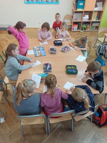 swietlicowe prace plastyczne 16